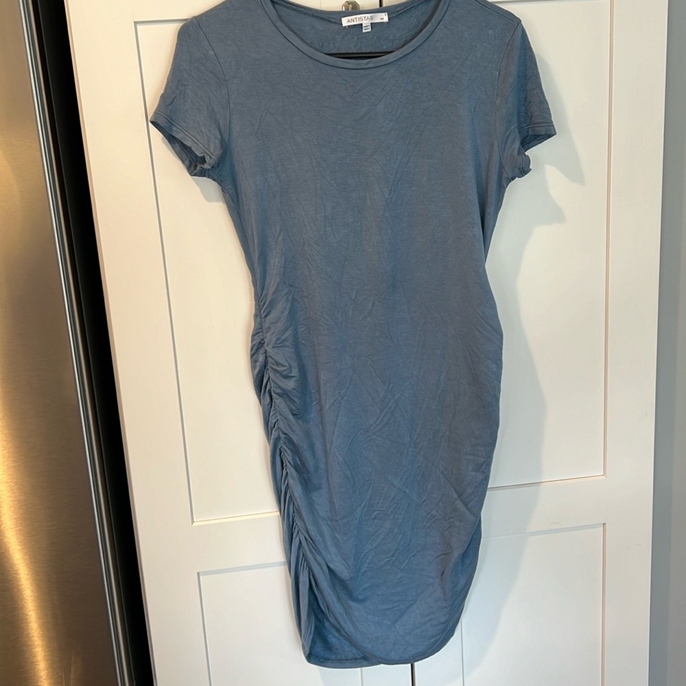 Anistar dress